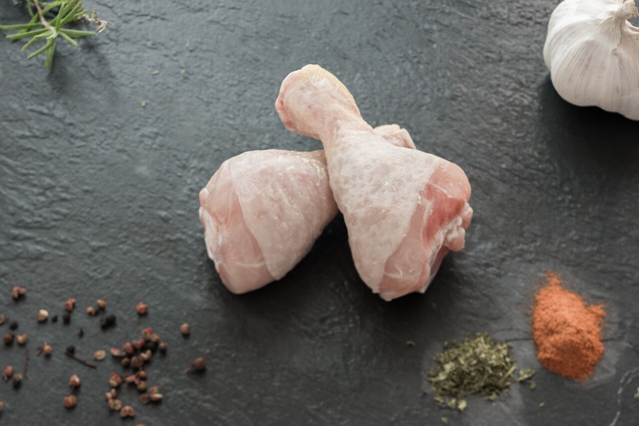 Pilons de poulet surgelés